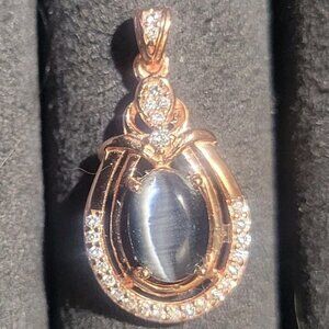 Rose Gold Black Cat's Eye Pendant